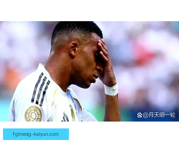 库尔图瓦遭遇重创，前十字韧带撕裂，预计将缺阵数月，球队防线竞争力提升面临考验