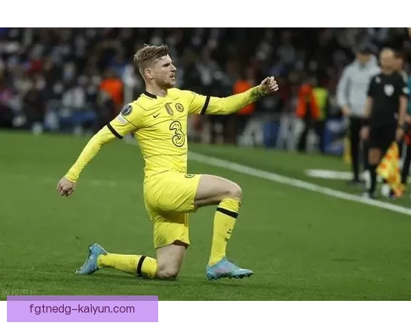 维德默后防稳固表现助力德甲球队状态回暖，盼望新赛季辉煌成绩