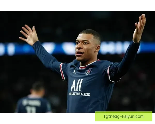 姆巴佩在新赛季法甲中表现稳健，继续争夺金靴荣誉