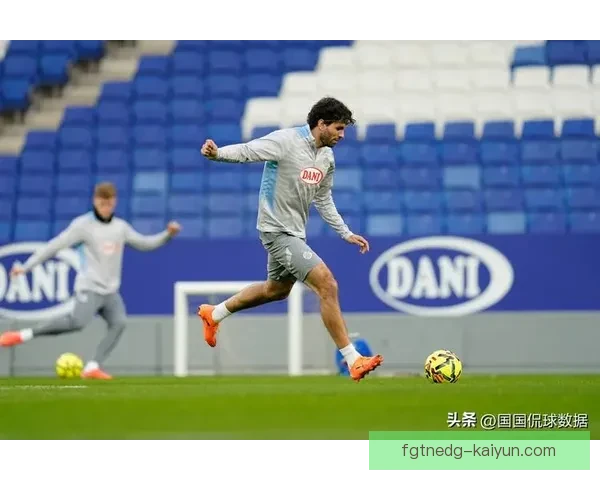 西甲中下游球队表现持续回暖，竞争力增强或迎来反弹机会