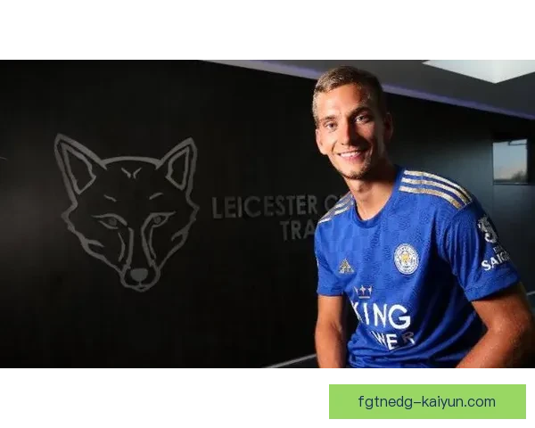 英超卢顿夏窗引援动向与阵容调整分析析